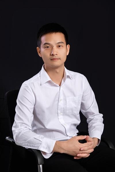 景觀施工圖研究院  設(shè)計(jì)院長 余超文